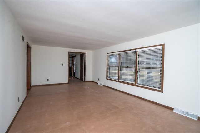 2334 N 100th Rd, Wellsville, KS 66092 - unfurnished room with baseboards