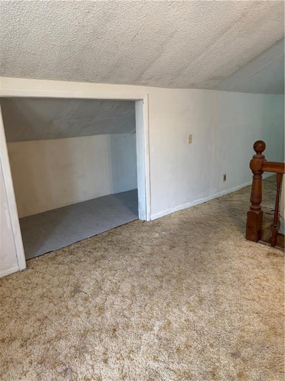 716 E Lincoln St, Iola, KS 66749 - photo 19