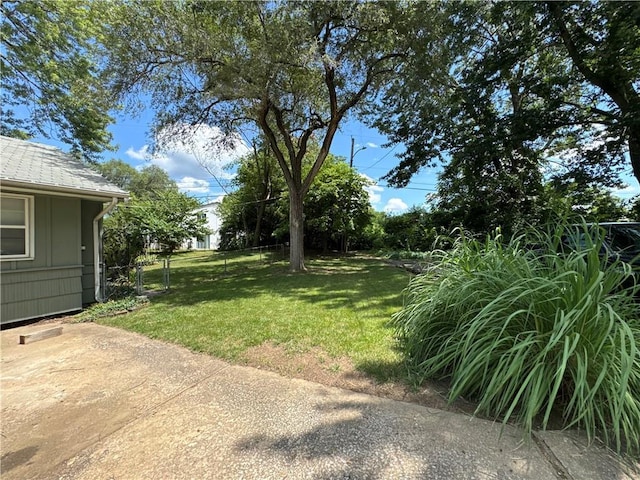 8413 Kentucky Ave, Raytown, MO 64138 - photo 4