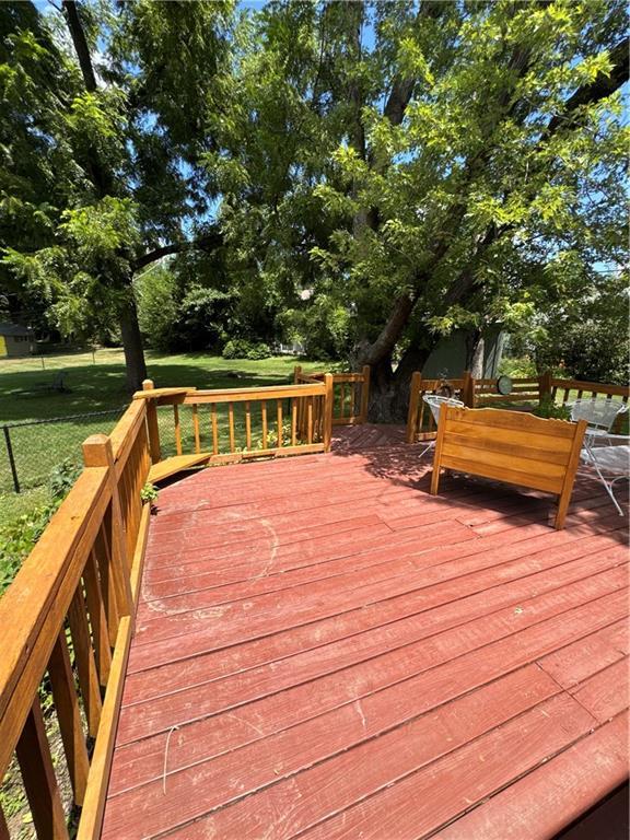 8413 Kentucky Ave, Raytown, MO 64138 - photo 11