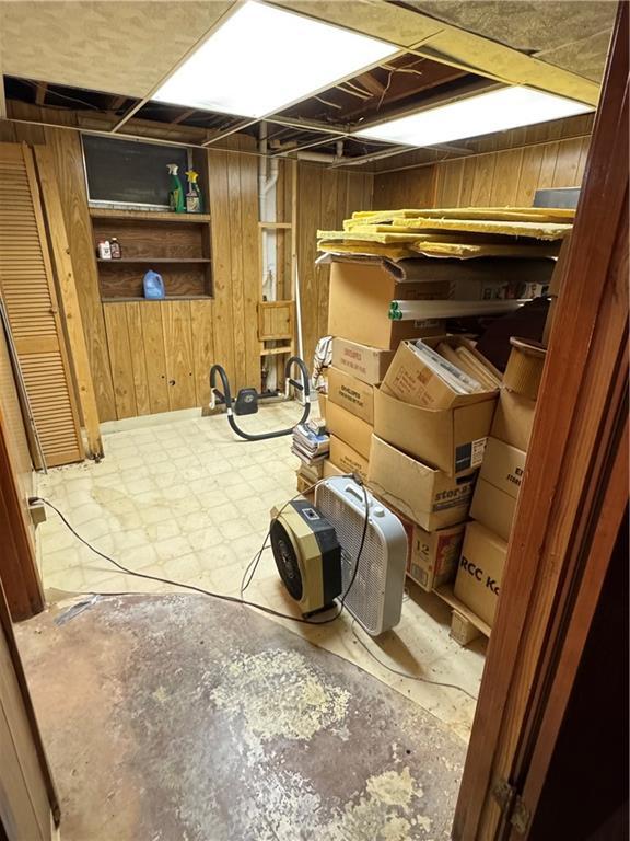 8413 Kentucky Ave, Raytown, MO 64138 - photo 38