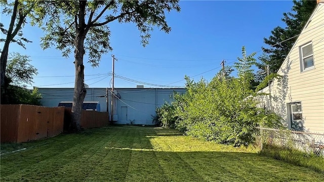 208 W 81st St, Kansas City, MO 64114 - photo 2