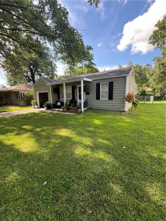 407 Utah St, Pittsburg, KS 66762 - photo 2