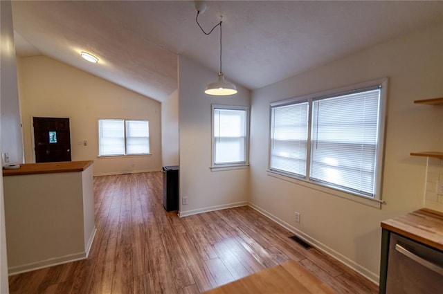 307 Riley St, Atchison, KS 66002 - photo 12