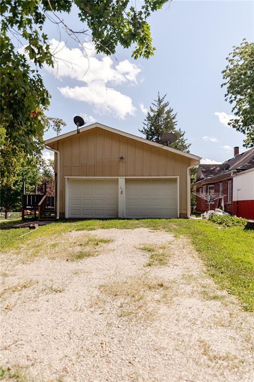 307 Riley St, Atchison, KS 66002 - photo 23