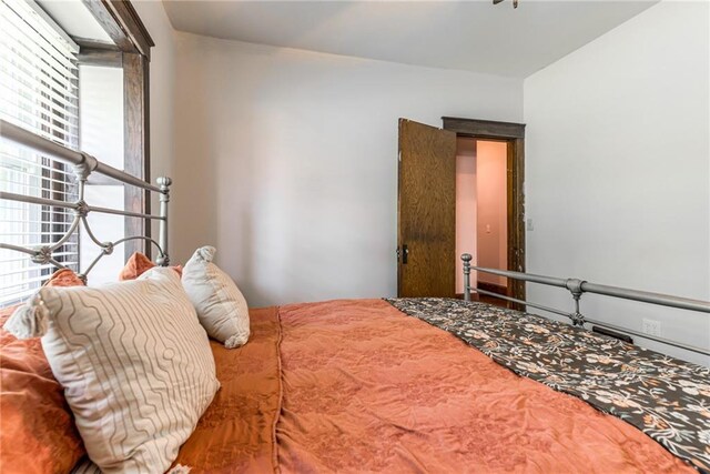 1312 E 29th St, Kansas City, MO 64109 - photo 31