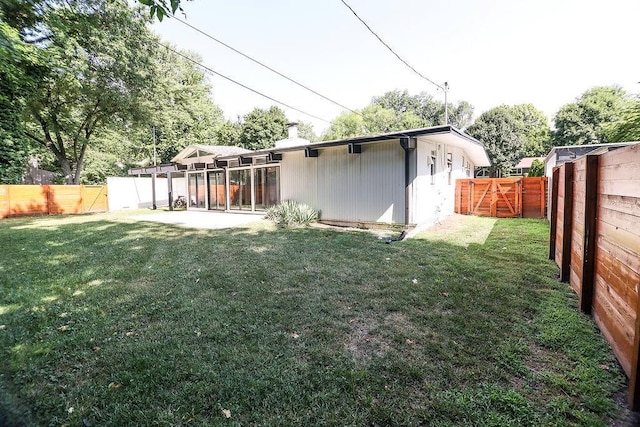 7839 Canterbury St, Prairie Village, KS 66208 - photo 54