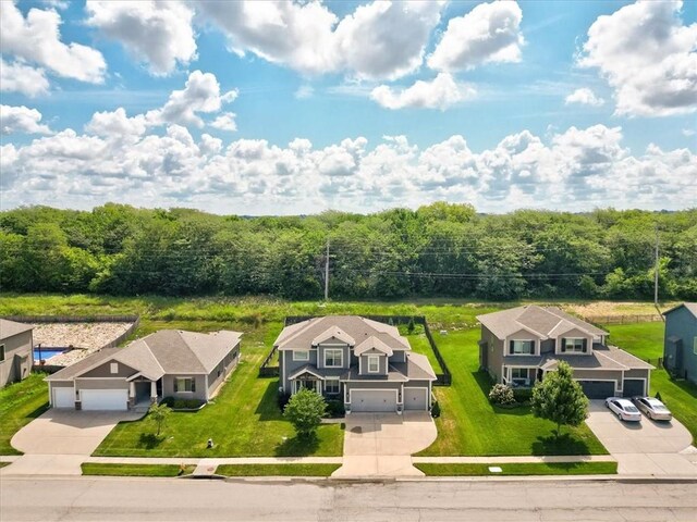 839 Creekmoor Pond Ln, Raymore, MO 64083 - photo 37