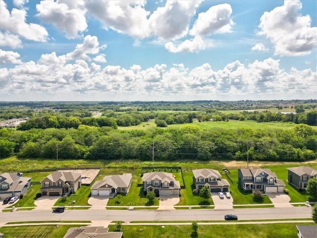 839 Creekmoor Pond Ln, Raymore, MO 64083 - photo 42