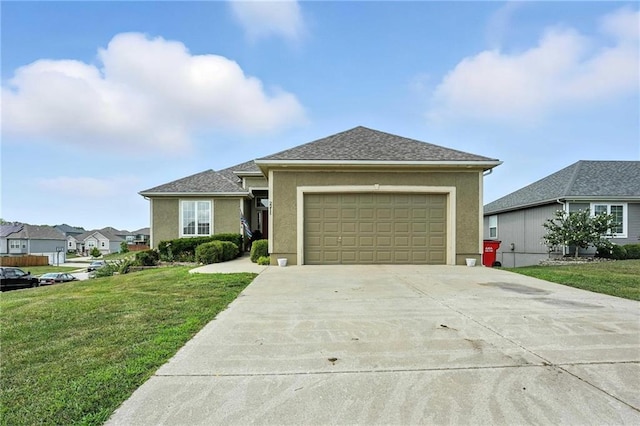 2211 NW Hedgewood Dr, Grain Valley, MO 64029 - photo 1
