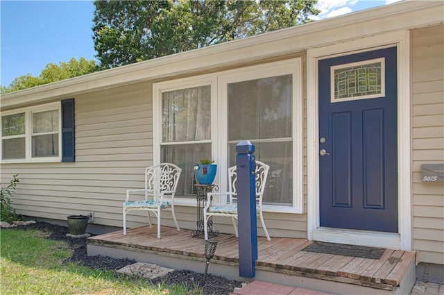 5613 N Garfield Ave, Gladstone, MO 64118 - photo 2