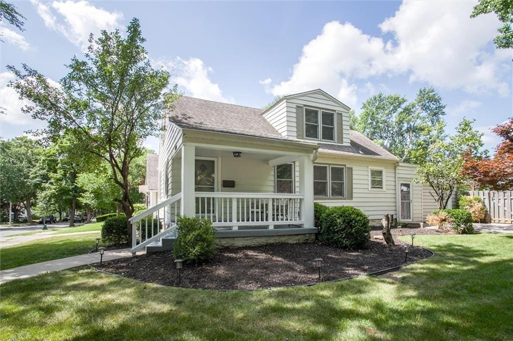 6000 Charlotte St, Kansas City, MO 64110 - photo 1