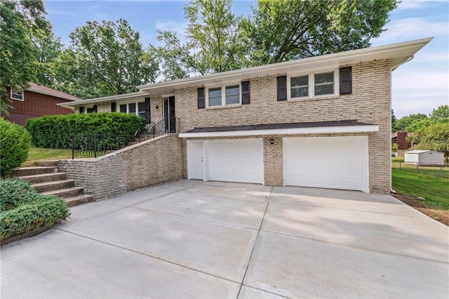 1615 NE 78th St, Kansas City, MO 64118 - photo 1