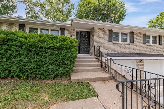 1615 NE 78th St, Kansas City, MO 64118 - photo 3