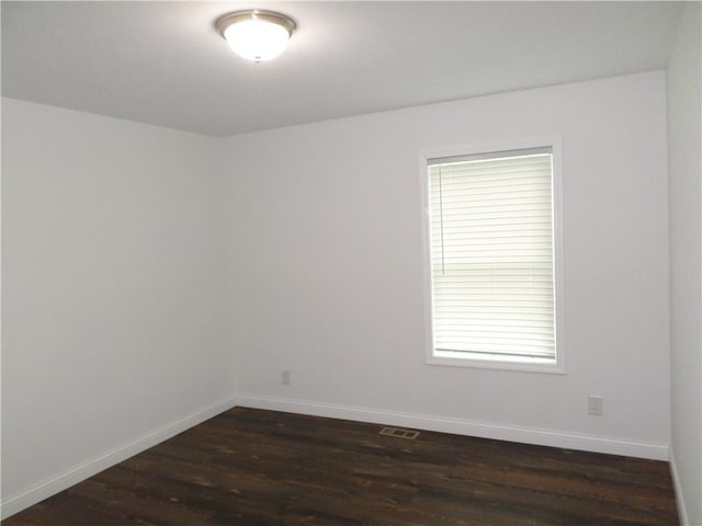 1310 N 6th St, Atchison, KS 66002 - photo 18