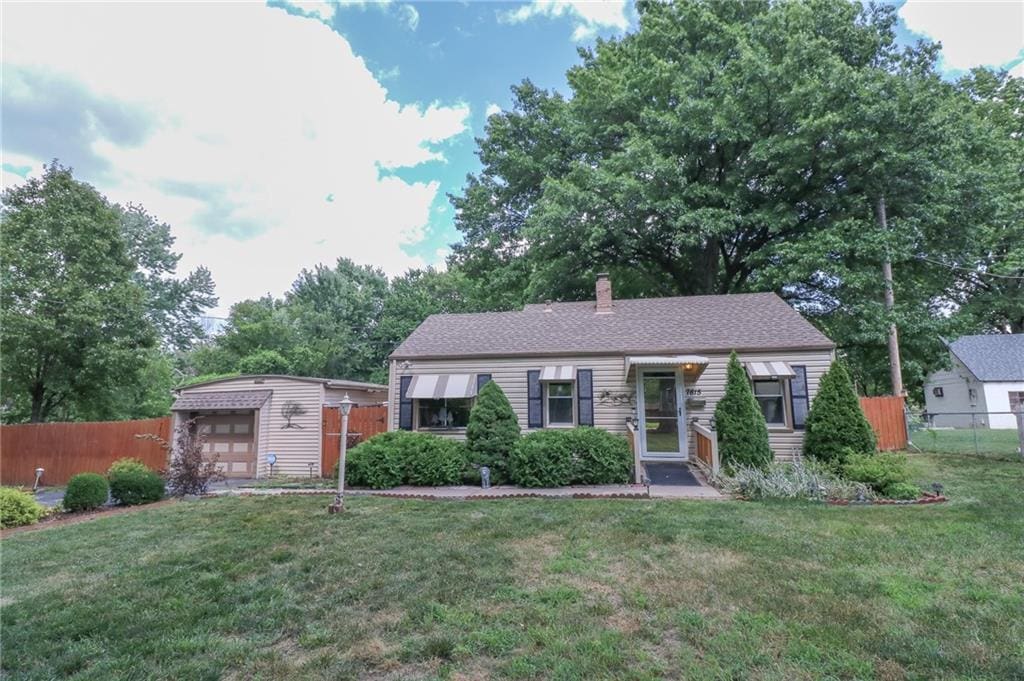 7815 Benson St, Overland Park, KS 66204 - photo 1