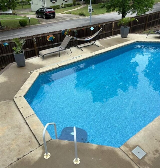 2300 E 110th St, Kansas City, MO 64131 - photo 36