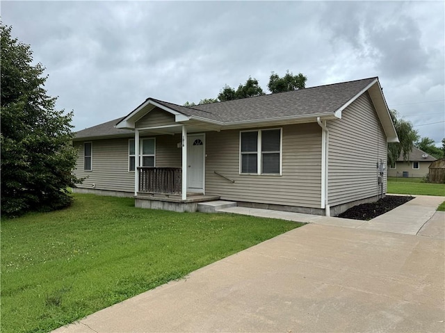 1316 Des Moines St, Burlington, KS 66839 - photo 1