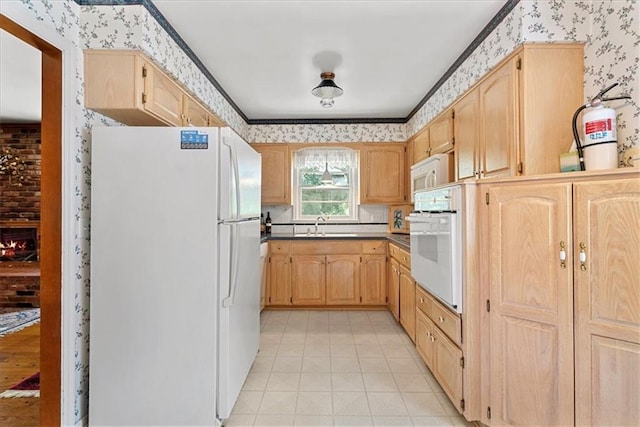 10814 Oak St, Kansas City, MO 64114 - photo 11