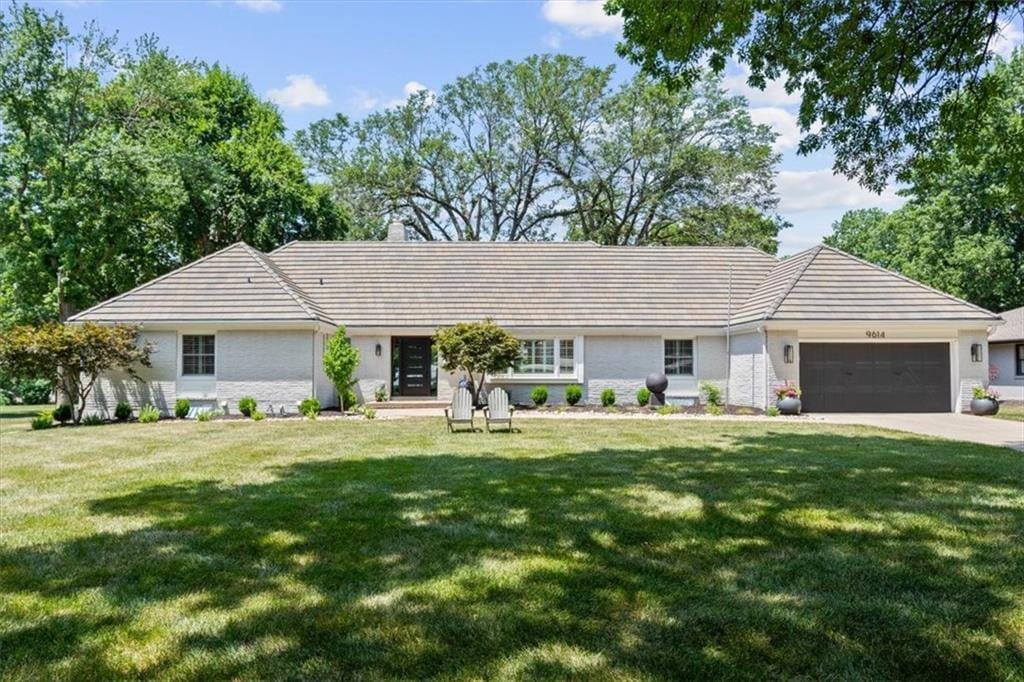 9614 Lee Blvd, Leawood, KS 66206 - photo 1
