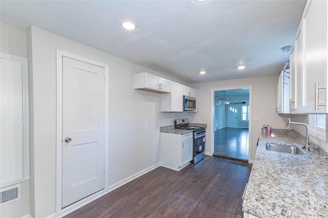 921 Armstrong Ave, Kansas City, KS 66101 - photo 11