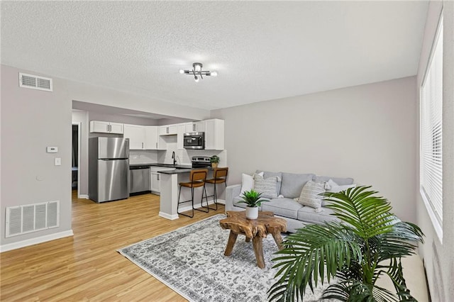 1502 W 25th Ct Unit D5, Lawrence, KS 66046 - photo 2