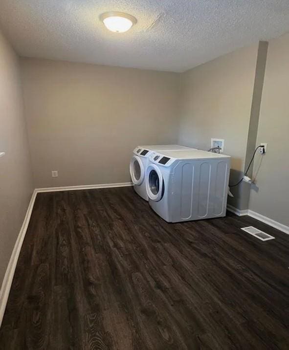 1319 E 32nd Ter, Kansas City, MO 64109 - photo 11
