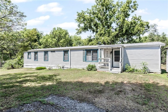 422 Hoover St, Pomona, KS 66076 - photo 1