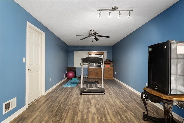 1210 Aspen Dr, Smithville, MO 64089 - photo 27