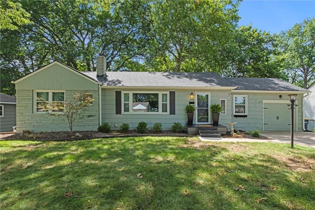 5622 Russell St, Mission, KS 66202 - photo 1