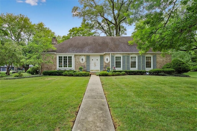 8200 Wenonga Rd, Leawood, KS 66206 - photo 1
