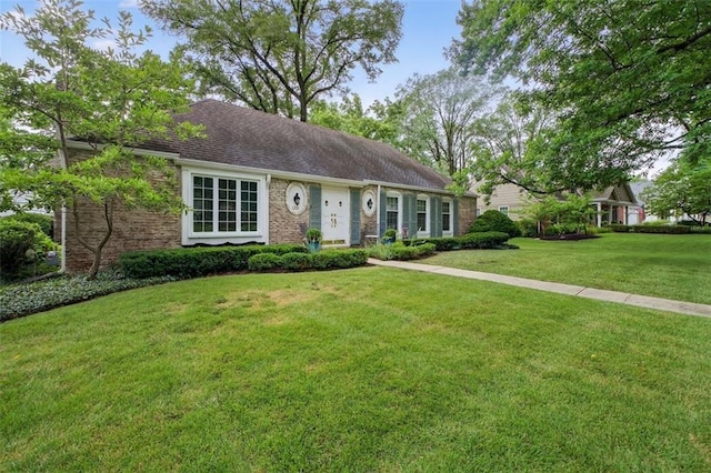 8200 Wenonga Rd, Leawood, KS 66206 - photo 2