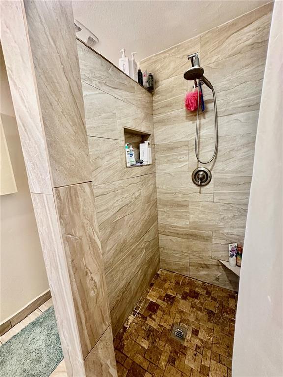 221 N Mattie St, Maryville, MO 64468 - photo 28