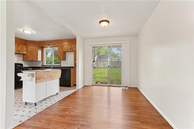 9312 Fairwood Dr, Kansas City, MO 64138 - photo 4