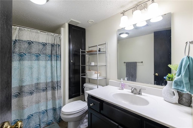 3743 NE Woodland Ct, Lees Summit, MO 64064 - photo 28