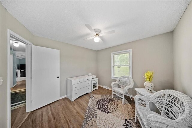 13501 E Prairie Dr, Peculiar, MO 64078 - photo 31