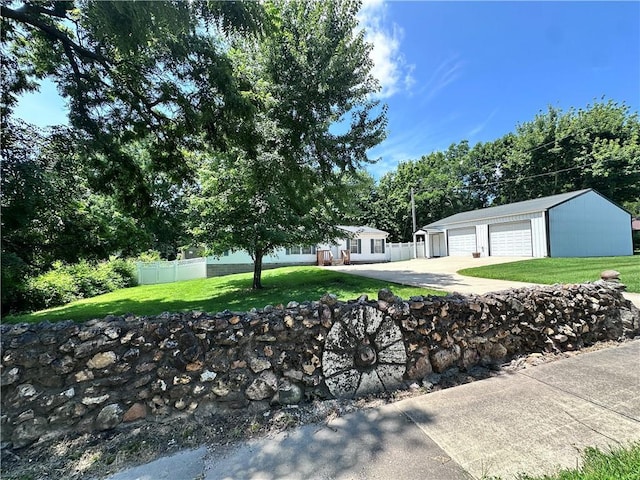 301 E Colt St, Windsor, MO 65360 - photo 3