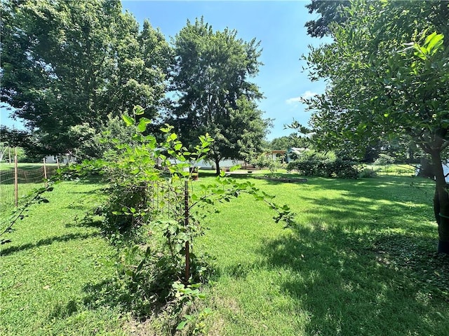 301 E Colt St, Windsor, MO 65360 - photo 36