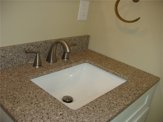 5019 Welborn Ln, Kansas City, KS 66104 - photo 13