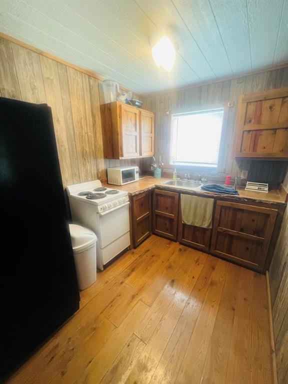 710 Lowery Ave, West Mineral, KS 66782 - photo 15