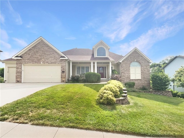 10105 River Hills Dr, Kansas City, MO 64152 - photo 1