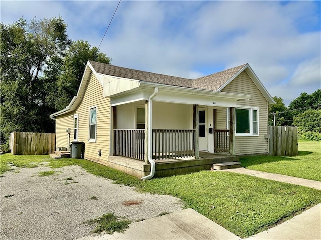 310 E 17th St, Trenton, MO 64683 - photo 1