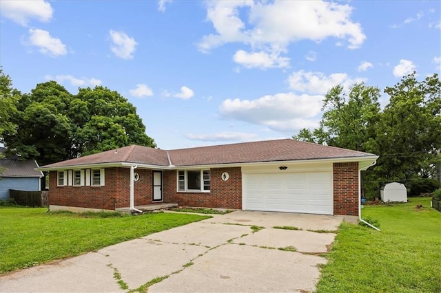 104 N June St, Dearborn, MO 64439 - photo 1