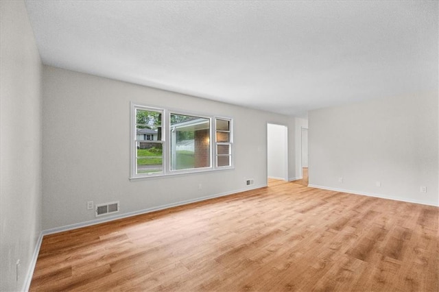 104 N June St, Dearborn, MO 64439 - photo 4