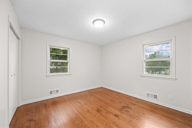 104 N June St, Dearborn, MO 64439 - photo 15