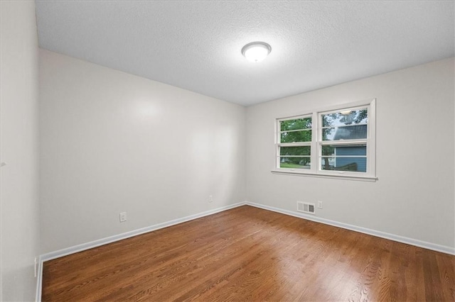 104 N June St, Dearborn, MO 64439 - photo 19