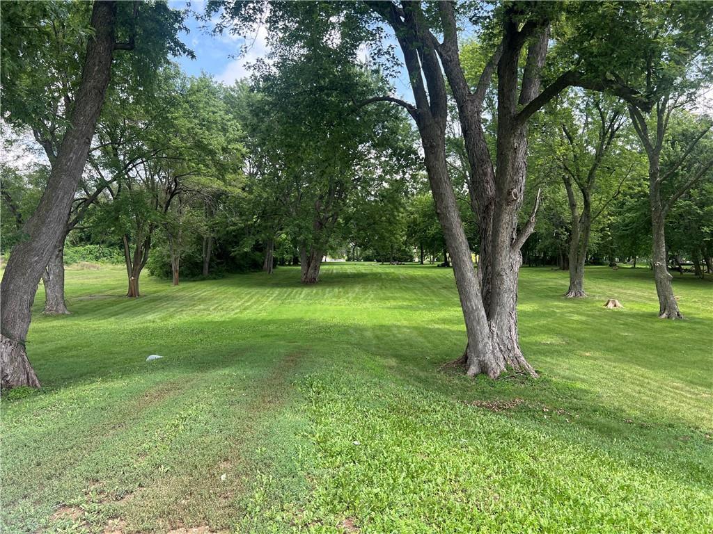 2501 S R D Mize Rd, Independence, MO 64057 - photo 4