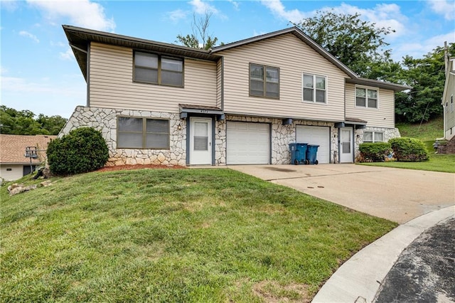 4573 S Saville Ct, Independence, MO 64055 - photo 1