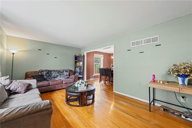 3407 Birchwood Dr, Kansas City, MO 64137 - photo 4