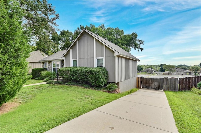 10235 Monrovia St, Lenexa, KS 66215 - photo 2